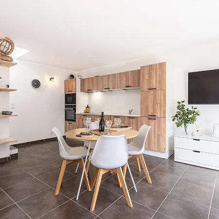 Mela By Interhome